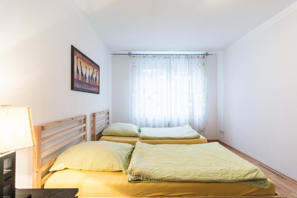 Ferienwohnung Neuss Exterior foto