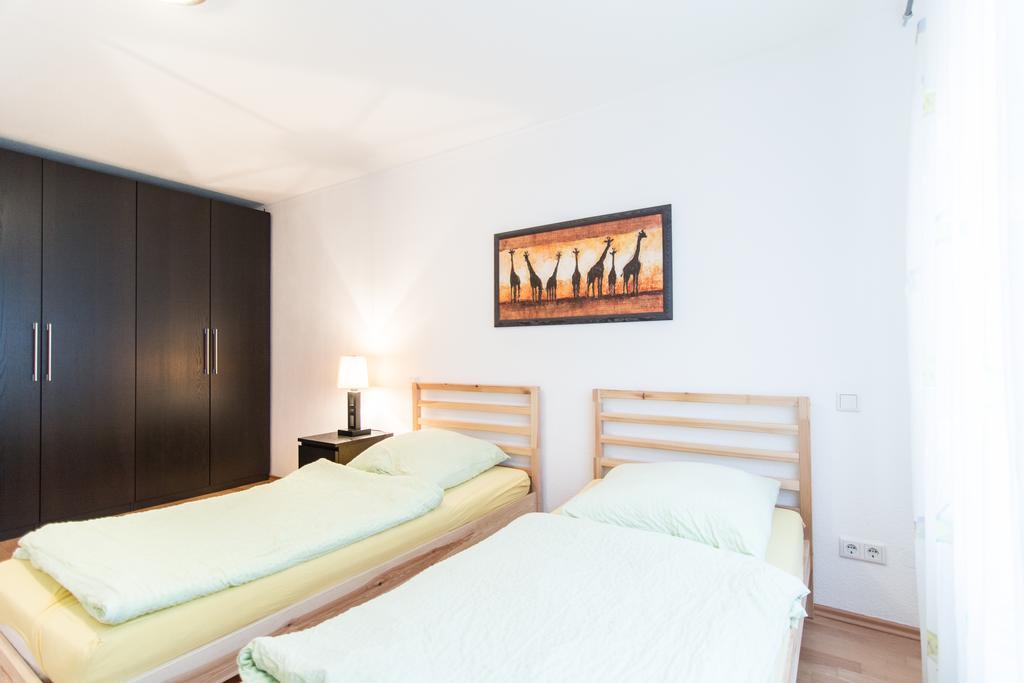 Ferienwohnung Neuss Exterior foto